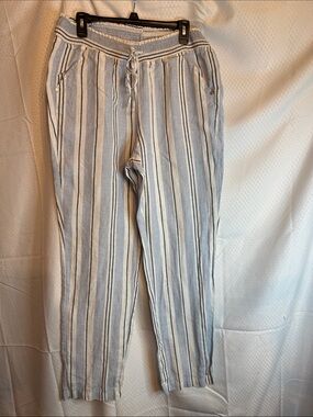 GUESS linen elastics waist pants in a size Large